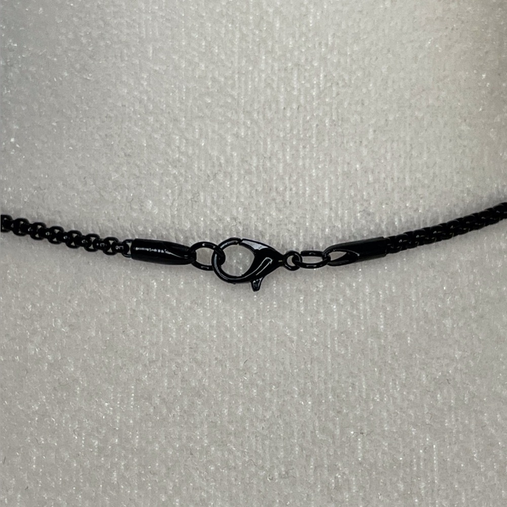 Black Arrow Charm Necklace Unisex - Picture 8 of 11